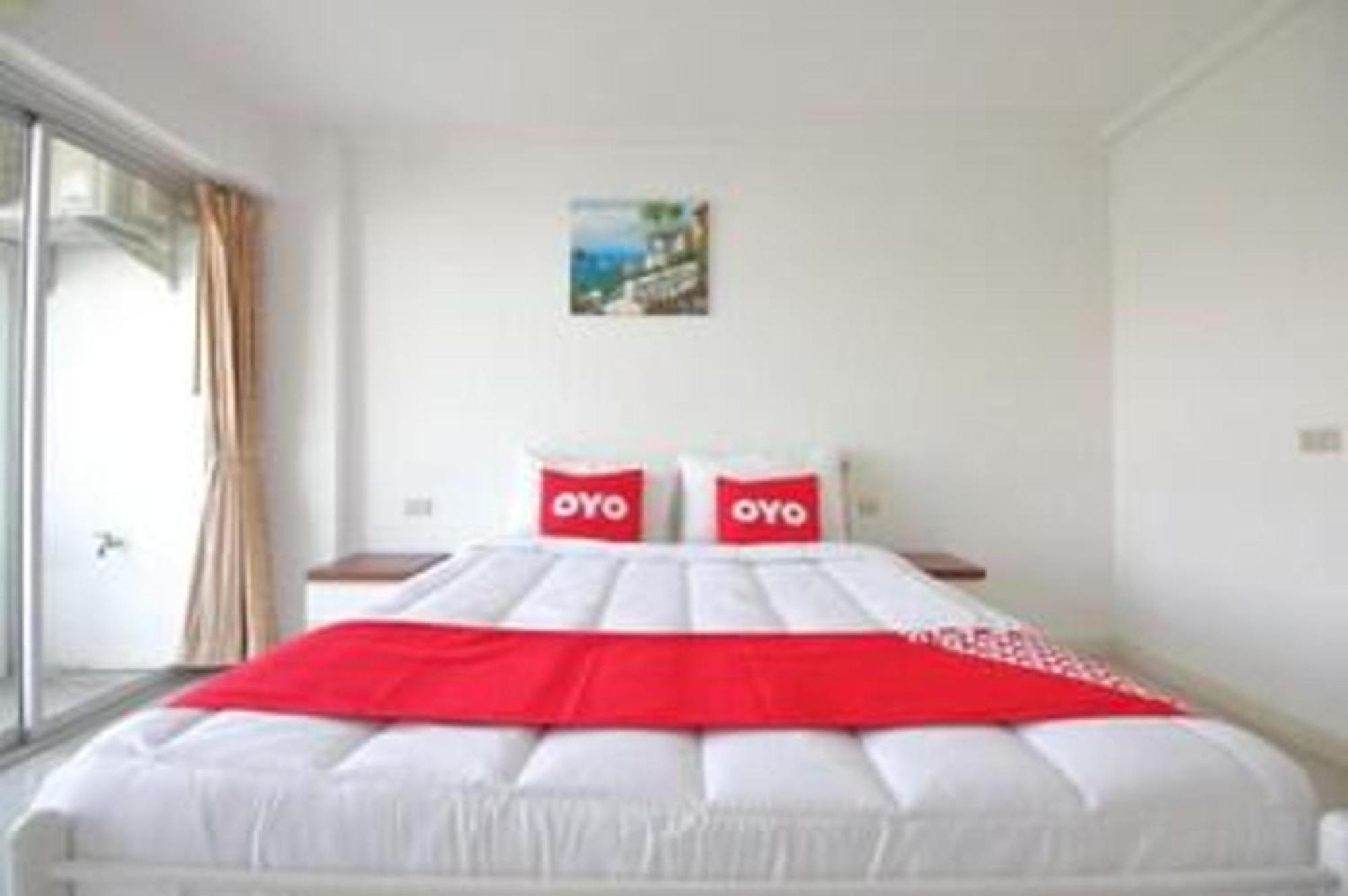 Super Oyo 498 Ladawan Villa Bangkok Exterior foto