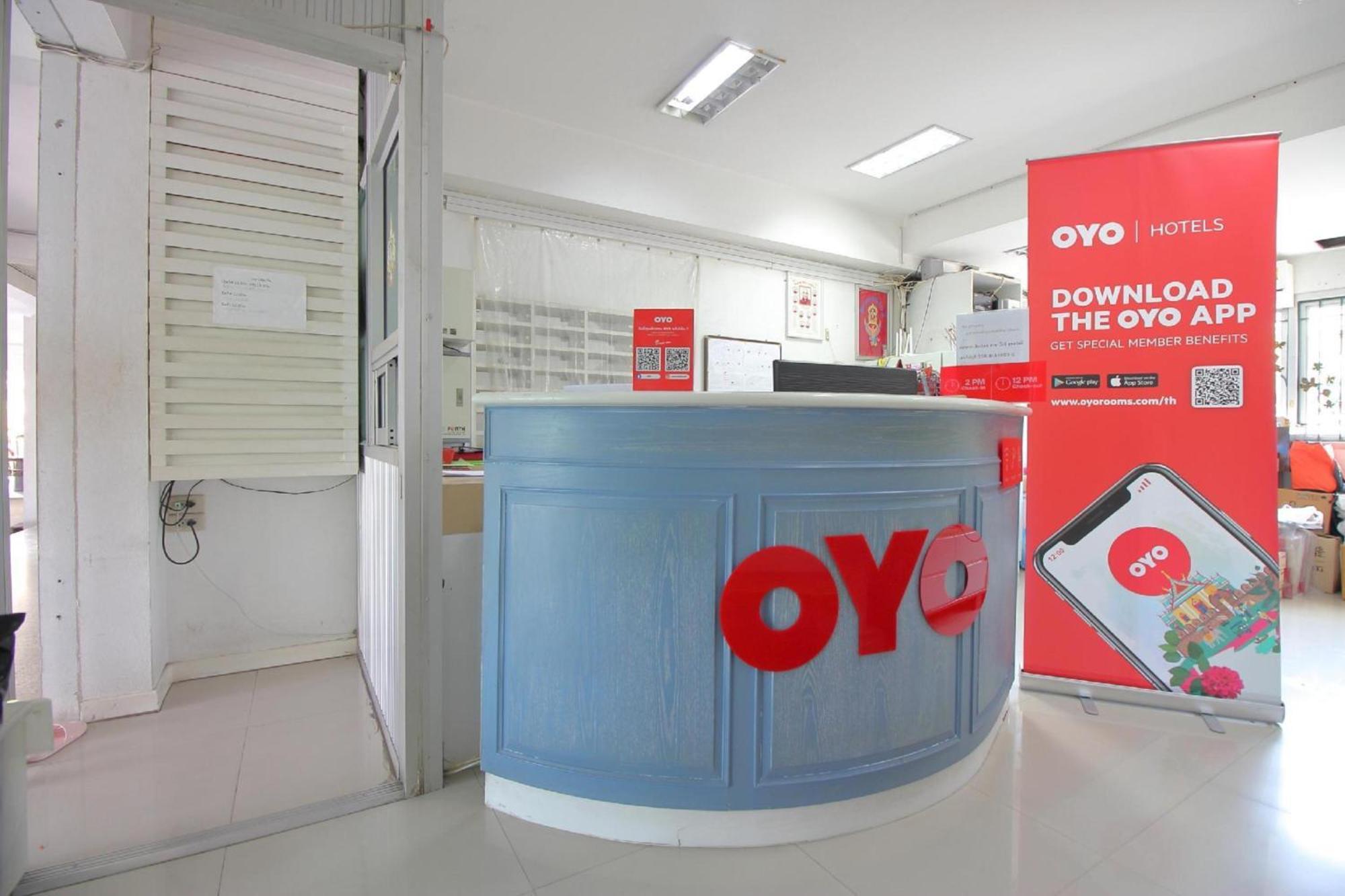 Super Oyo 498 Ladawan Villa Bangkok Exterior foto